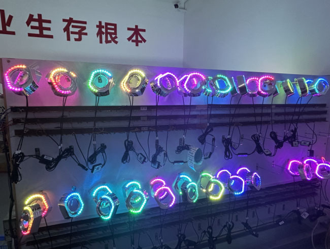 Cubiertas con iluminación integrada VAHID: suministro directo de fábrica, RGB inteligente y calidad superior para ilumin..