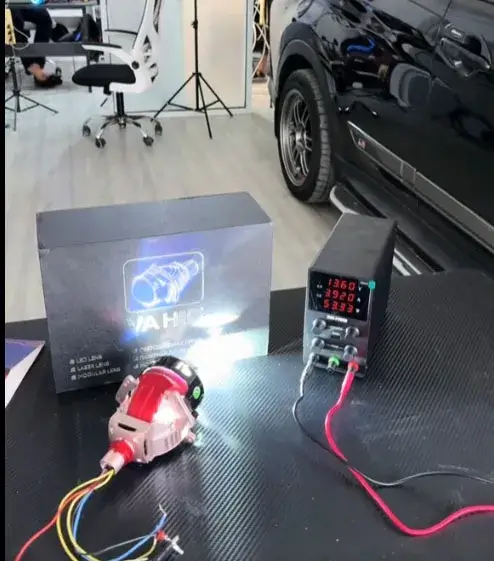 Reseña del VAHID V3 Bi-LED de doble láser: una opc..