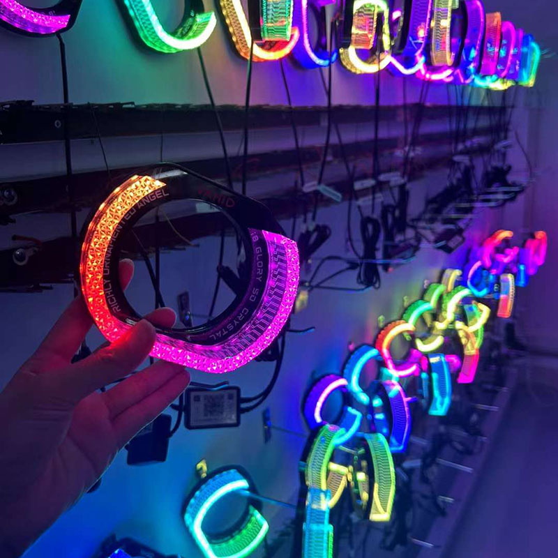 Cubiertas VAHID i8-U30 de 3,0 pulgadas con ojos de ángel 5D y aros halo para retrofit de faros